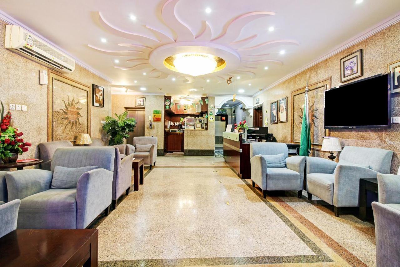 Oyo 589 Lavina House Hotel
