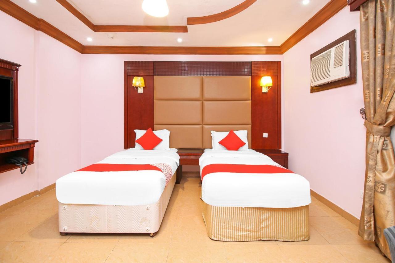 Hotel Oyo 589 Lavina House 3*