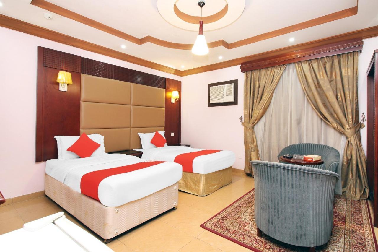 Oyo 589 Lavina House Hotel 3*