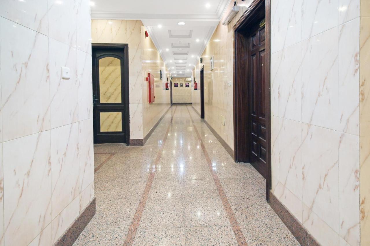 Oyo 589 Lavina House