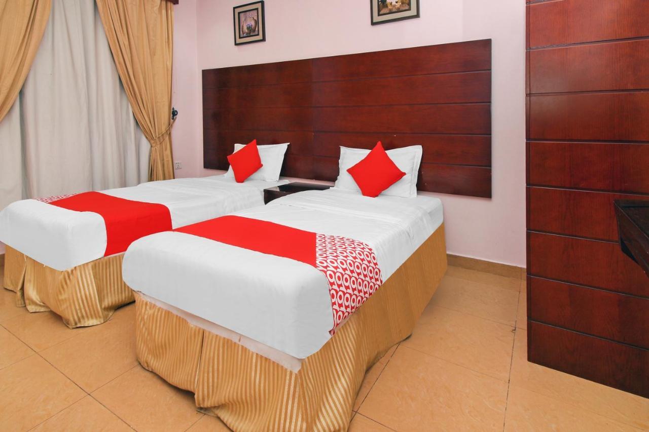 Oyo 589 Lavina House Hotel